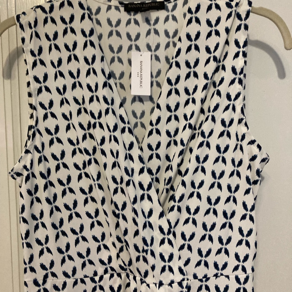 Banana Republic dress. - Picture 3 of 3